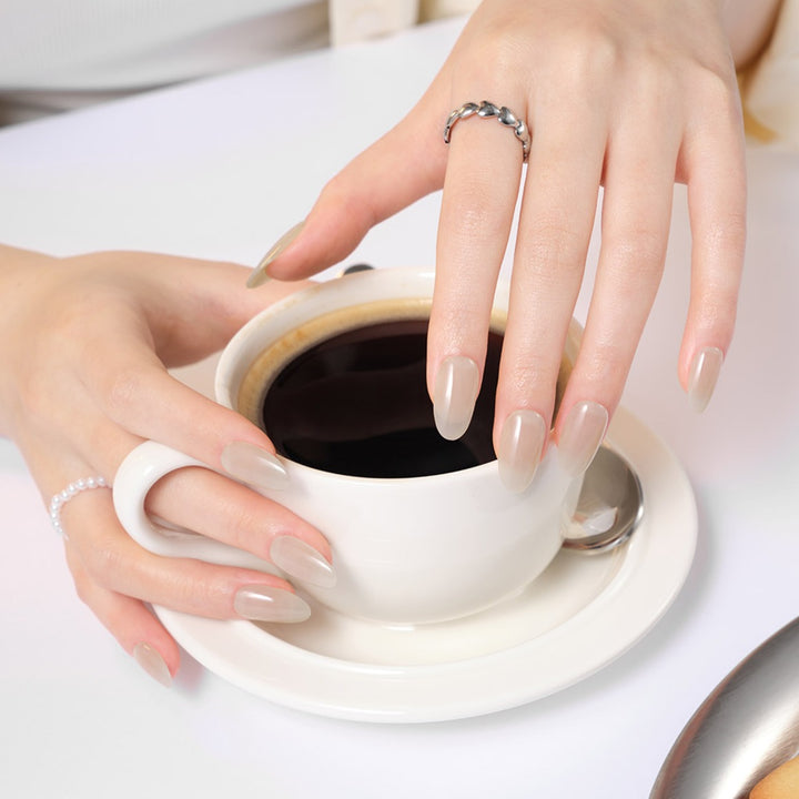 New Magic Press (Mani) - Oat Beige