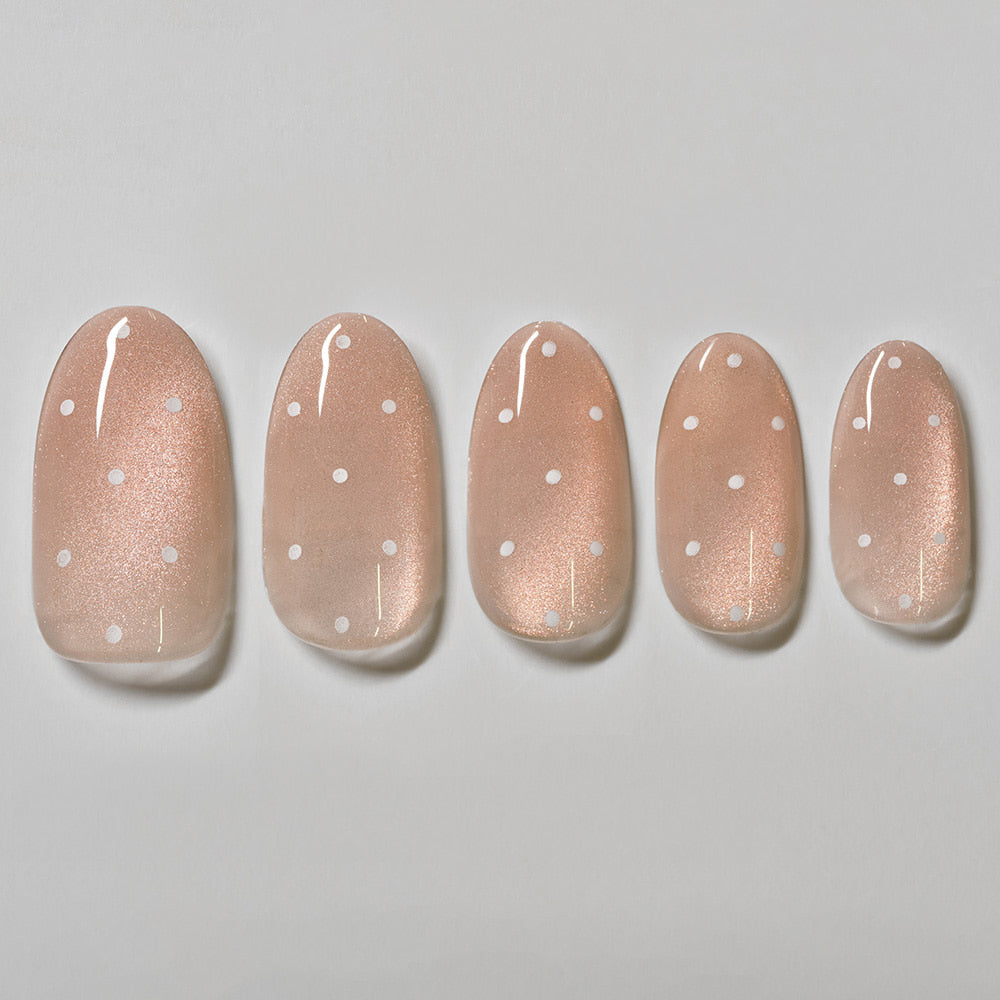 New Magic Press (Mani) - Sugar Dot (Almond)