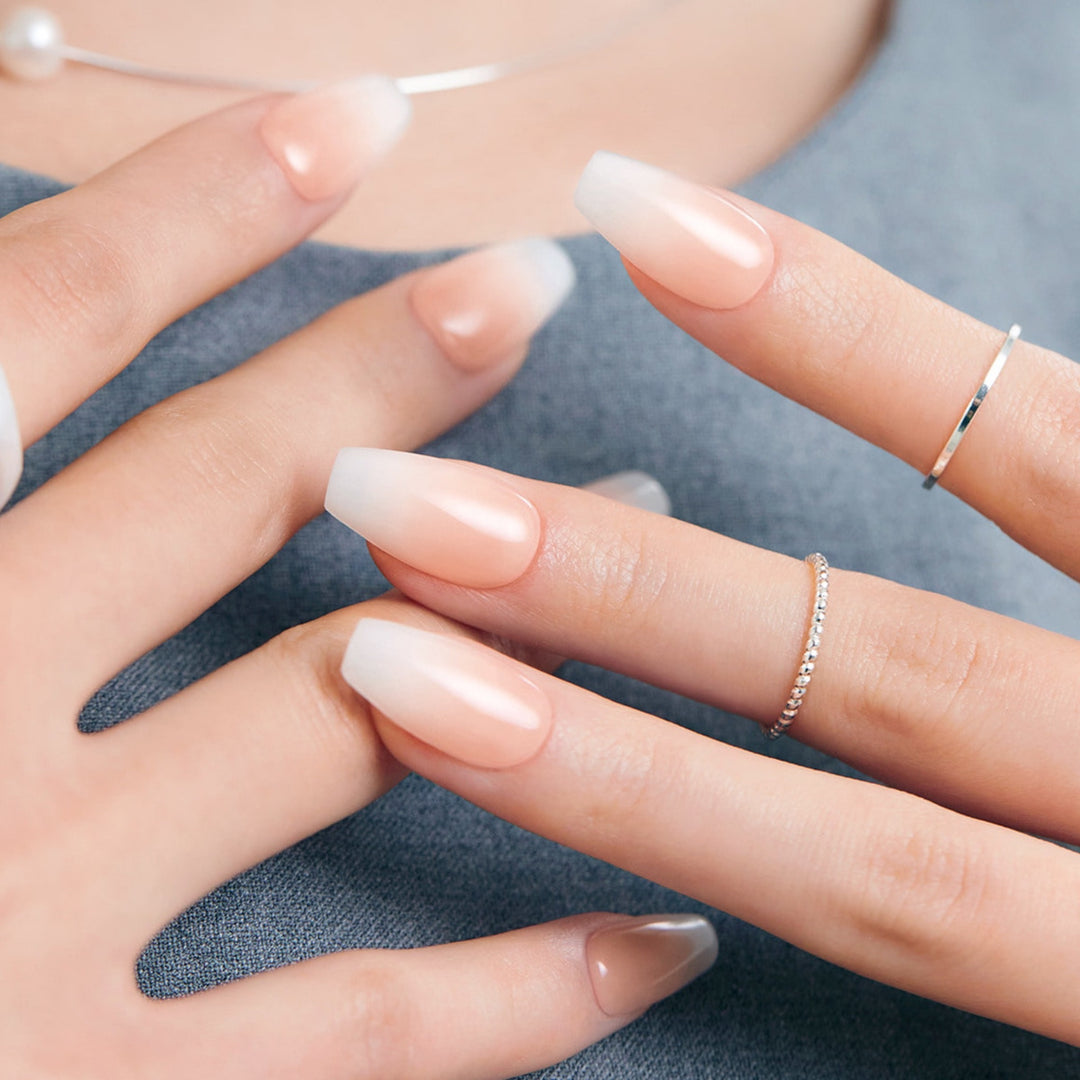 New Magic Press (Mani) - Creamy Blush